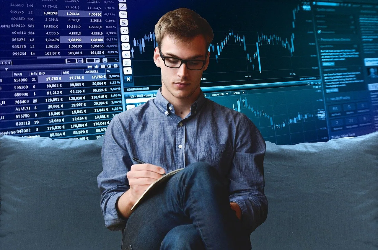 Atlas Funded vs FundingPips: The Ultimate 2025 Forex Prop Firm Face-Off